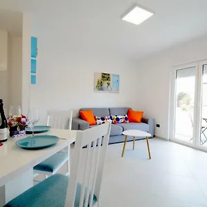 La Piazza Apartment Umag